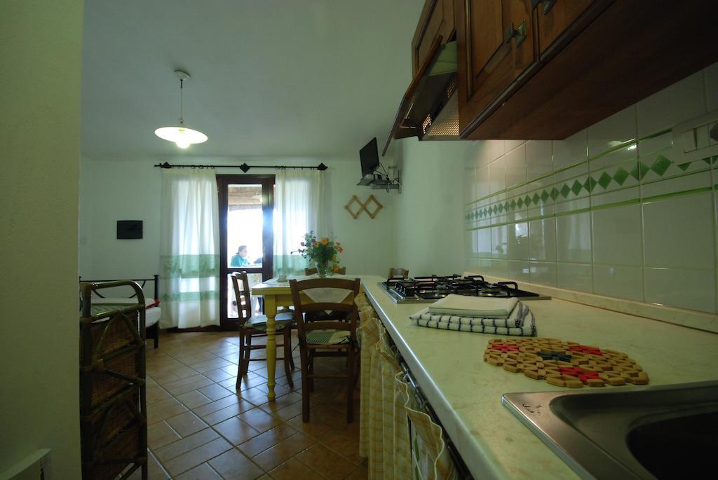 Is Cannisonis Torre dei Corsari Δωμάτιο φωτογραφία
